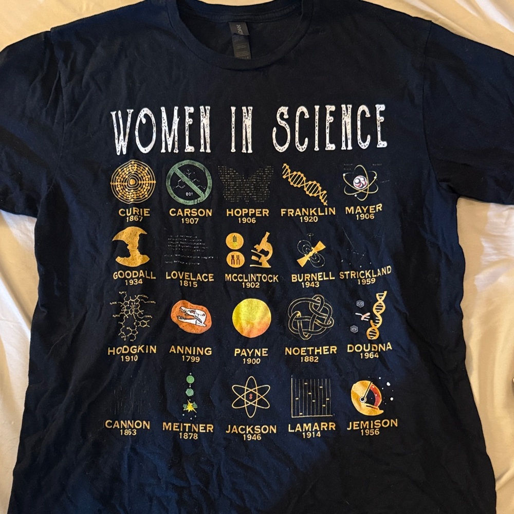 Women in Science Graphic T-Shirt